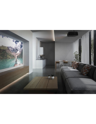 Proyector Optoma HD28e entretenimiento en pantalla grande para fanáticos del deporte.